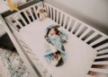 Wie man das Zimmer eines Babys gestaltet: Ein sicheres und gemütliches Refugium schaffen