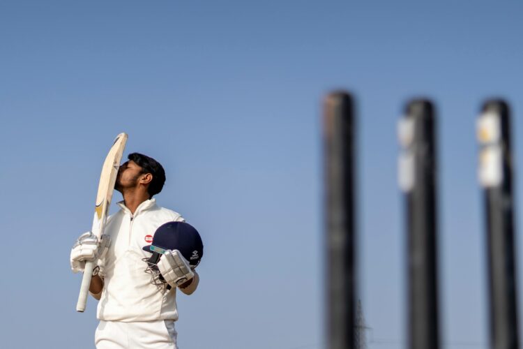 Navigieren in der wachsenden Kluft: Herausforderungen für die Zukunft des County Cricket